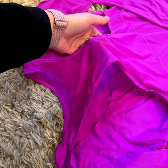 Athleta Long Sleeve Workout Shirt - Picture 3 of 5